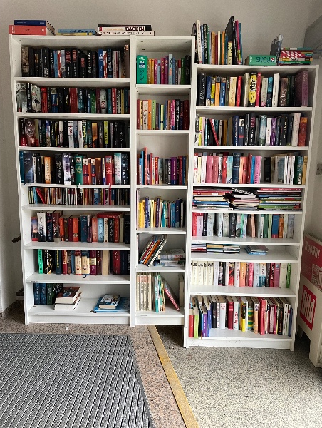 Büchertauschregal